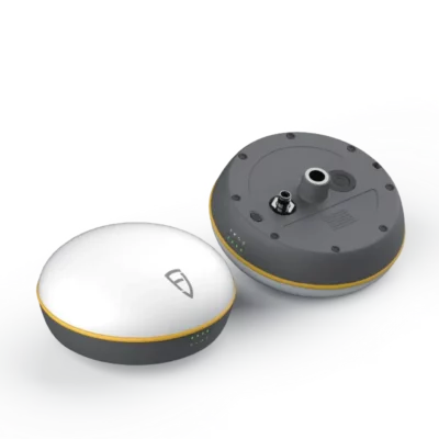 FJD Trion V1t top and bottom showcasing receiver.